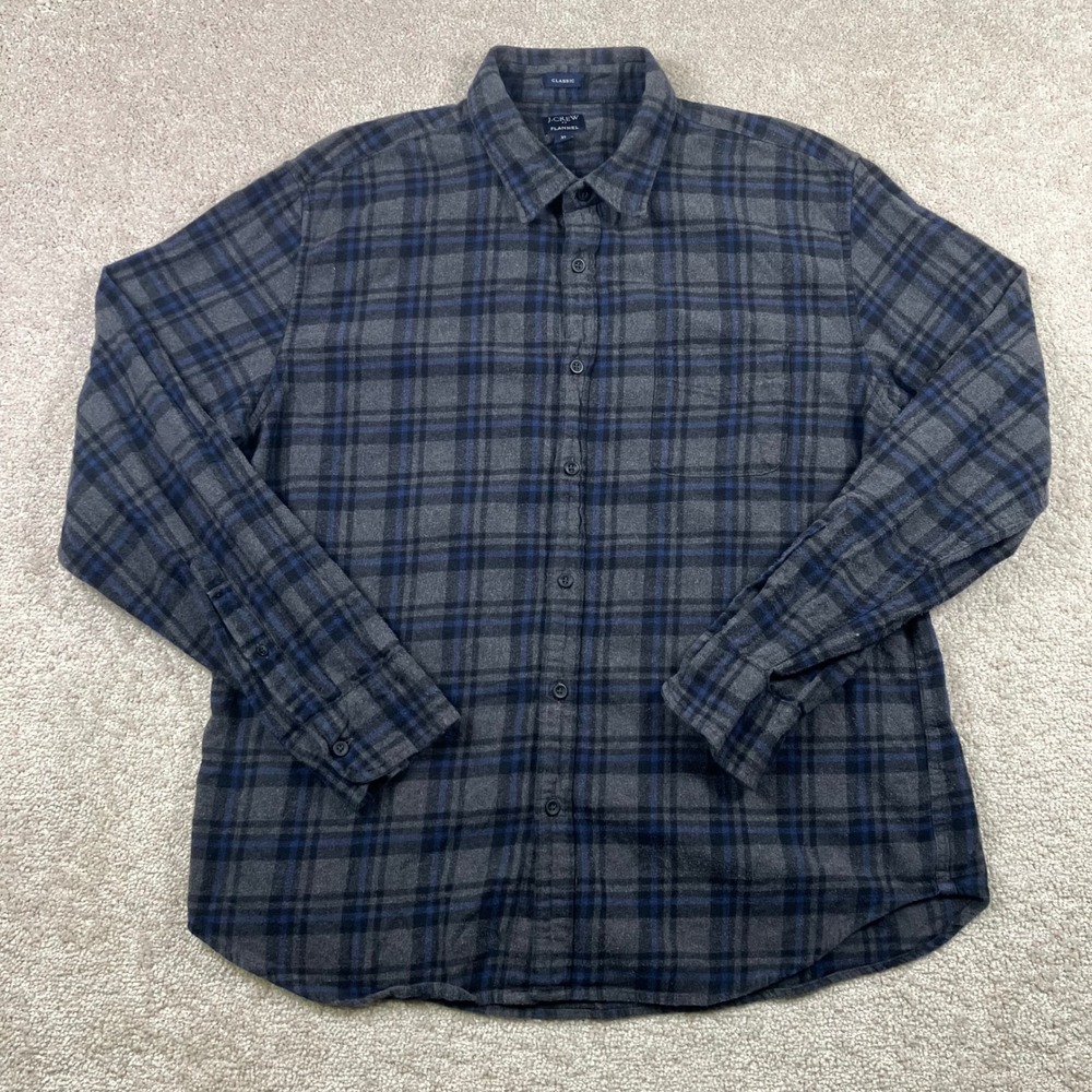 J. Crew Classic Flannel Shirt XL Blue Gray Plaid Long Sleeve Button Front Casual - Picture 2 of 7